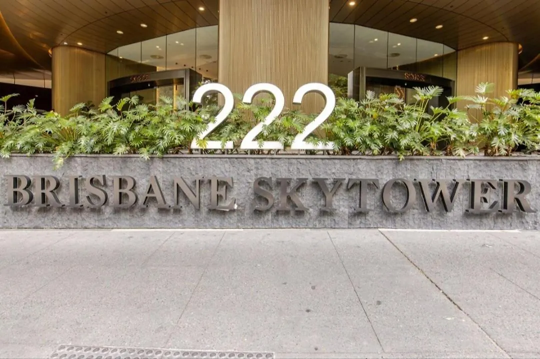 Homestay Private Room In Shared Apartment In Brisbane City