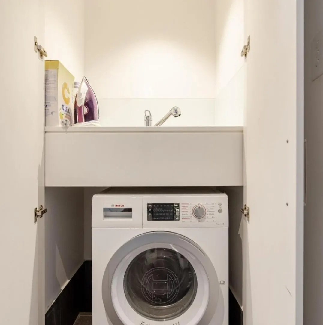 Private Room In Shared Apartment In Brisbane City 0*,  Australia